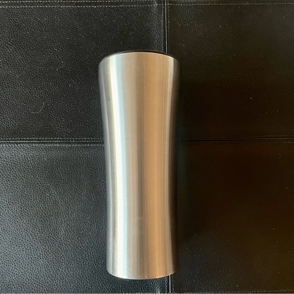 Starbucks silver stainless steel travel mug 2020 EUC - Picture 5 of 6